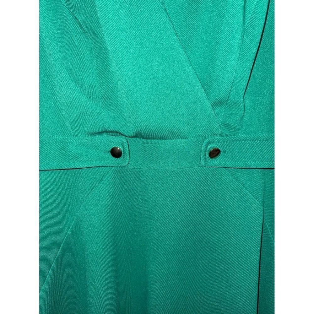 London Times Green Fit and Flare V-Neck Midi Dress 3/4 Sleeve Size 4 NWT - Picture 3 of 6